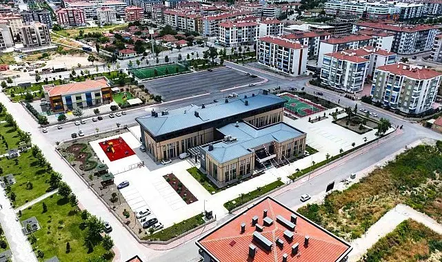 Türkiye'nin en büyüğü, Karatay Engelli Aktif Yaşam Merkezi açıldı