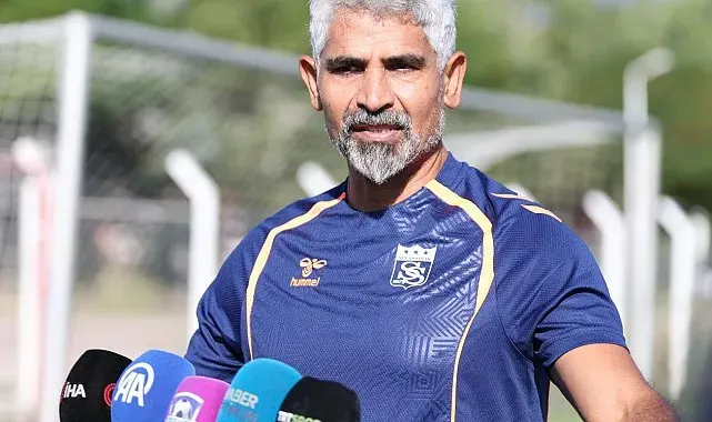 Taşdemir: "Sivasspor'da ilk hedefimiz borçları sıfırlamak"