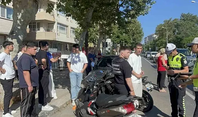 Tekirdağ'da kontrolsüz dönüş kazayla sonuçlandı: O anlar araç kamerasına yansıdı