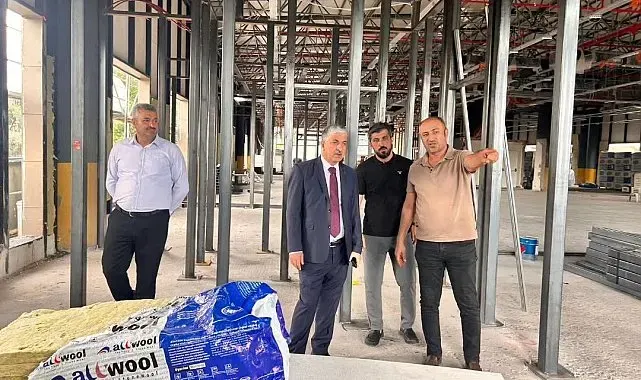 Dilovası'nın yeni belediye binası yükseliyor