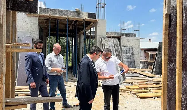 Susuz'da yatırımlar yakından takip ediliyor: Kaymakam Furkan Öztürk'ten hastane ve okul incelemesi