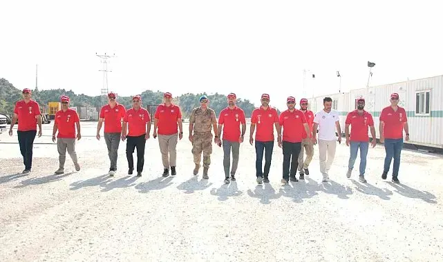 15 Temmuz gazileri Gabar'da petrol üretim tesisini gezdi