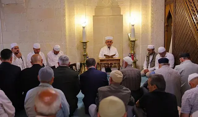 Bayburt'ta şehitler için camilerde Kur'an-ı Kerim okundu