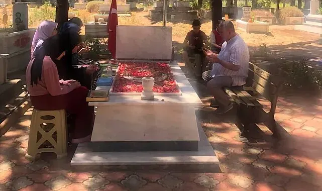 Kur'an kursu öğrencilerinden şehide vefa