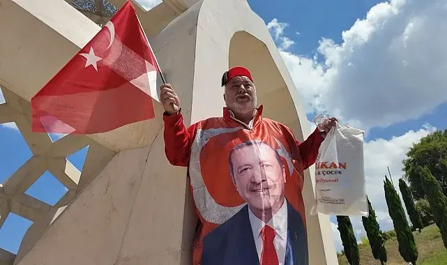 Kahramanmaraş'tan İstanbul'a gelen vatandaştan duygu dolu sözler: "Ölmeden bu Şehitler Köprüsü'nü gördüm binlerce şükür"
