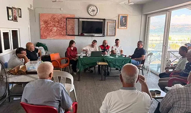 Eğirdir'de su ürünleri avcılığına yönelik bilgilendirme toplantısı düzenlendi