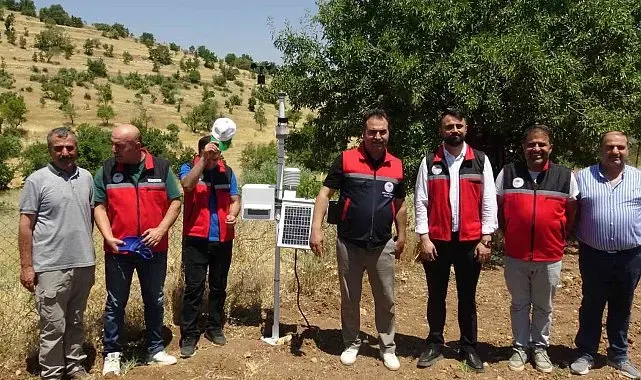 Batman'da bağ ve Antep fıstığı bahçelerine "tahmin ve erken uyarı sistemi" kuruldu