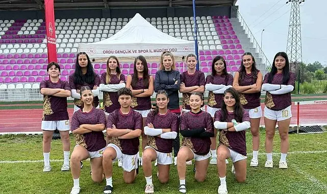 Eskişehir ANALİG Ragbi takımı namağlup Türkiye şampiyonu oldu