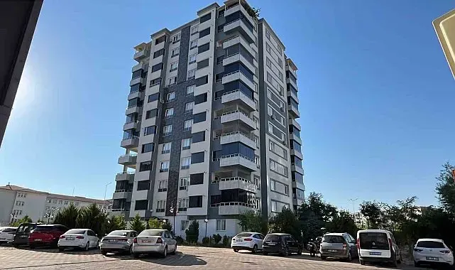 Gaziantep'te asansörde sıkışan yaşlı kadın hayatını kaybetti