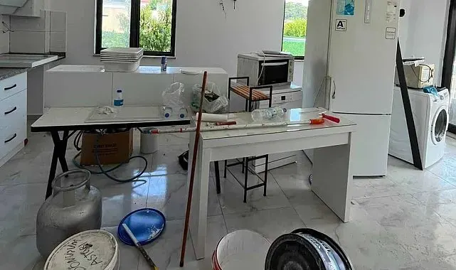 Evi yanan vatandaşa Kemer Belediyesi'nden destek
