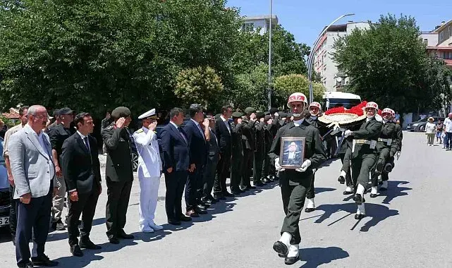 Gelibolu'da Kore gazisi son yolculuğuna uğurlandı