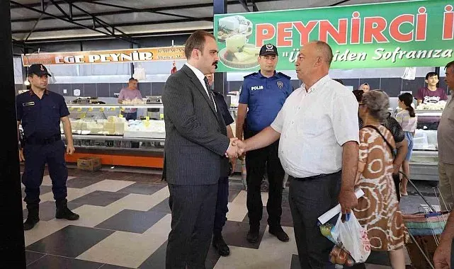 Kaymakam Battal, pazarcı esnafı ve vatandaşlarla buluştu