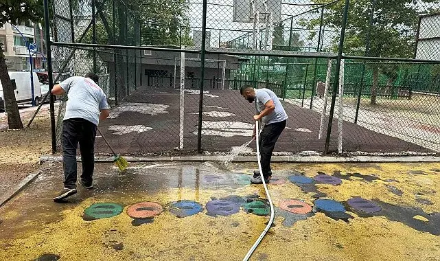 Yunusemre'de çocuk parkları pırıl pırıl oluyor