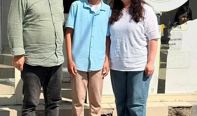 LGS'de Ağrı il birincisi olan Muhammed Yusuf Işık Patnos'un gururu oldu