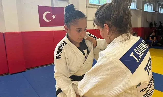 Sivaslı ikizlerin hedefi dünya şampiyonluğu