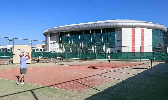 Sivas'ta tenis takımı seçmeleri yapılacak