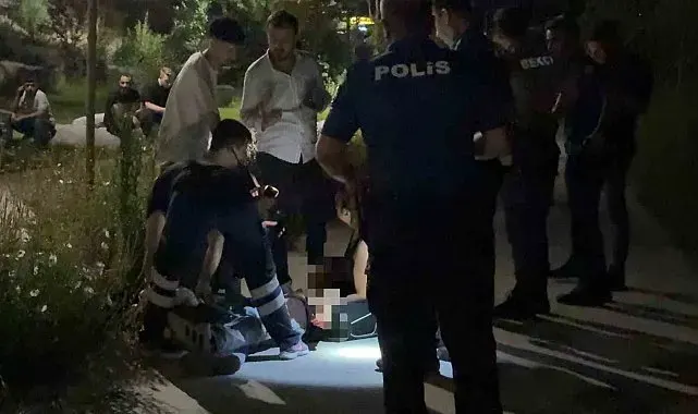 Kayseri'de parkta bıçaklı kavga: 1'i ağır, 3 yaralı