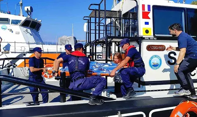 Fethiye'de gezi teknelerinde yaralanan iki vatandaşa tıbbi tahliye