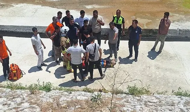 Bisikletiyle köprüden uçan çocuk 7 metreden yere çakıldı