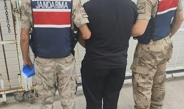 Hırsızlık suçundan aranan şahıs yakalandı