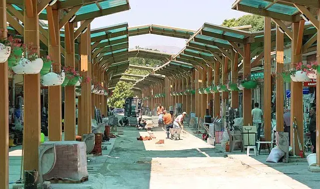 Kırşehir'de tarihi çarşılar gurbetçi sezonuna hazırlanıyor