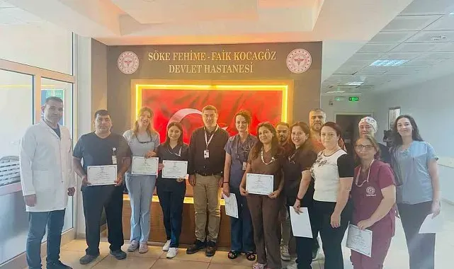 Hayata umut olan sağlık çalışanları onurlandırıldı