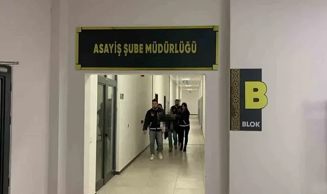 19 yıl önce doğurduğu bebeğini çöpe atmıştı: Mahkemede "Hatırlamıyorum" diyerek ağladı