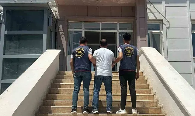 Hırsızlık suçundan aranan şahıs yakalandı