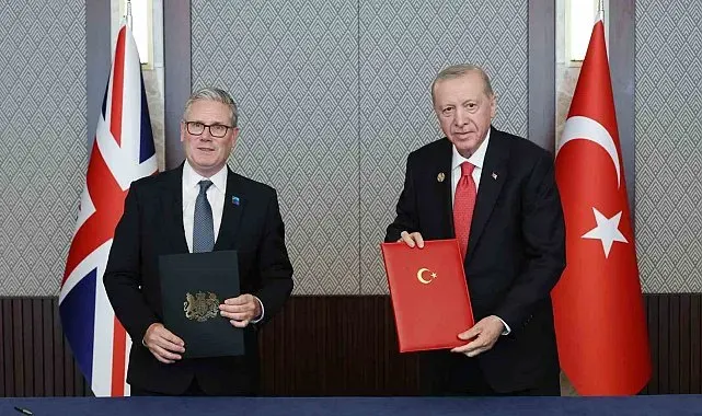 Cumhurbaşkanı Erdoğan ve İngiltere Başbakanı Starmer arasındaki görüşmede, Türkiye ile Birleşik Krallık arasında Güvenlik ve Savunma Ortaklığı Belgesi imzalandı.