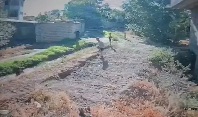 Iğdır'da sulama kanalına düşen iki çocuk son anda kurtuldu
