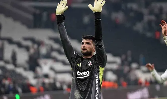 Beşiktaş'ta Ersin Destanoğlu ile yollar ayrıldı