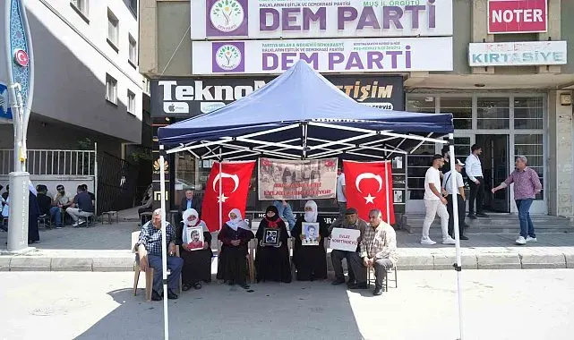 Muşlu ailelerin evlat nöbeti devam ediyor