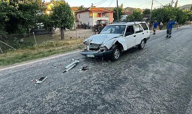 Bilecik'te maddi hasarla atlatılan trafik kazası