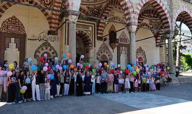 Şehzadeler'de yaz Kur'an kurslarına yoğun ilgi