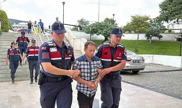 Menteşe'de akrabasını öldüren katil zanlısı adliyeye sevk edildi