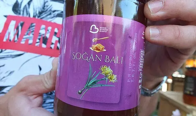 Burhaniye'de Soğan balı piyasaya çıktı