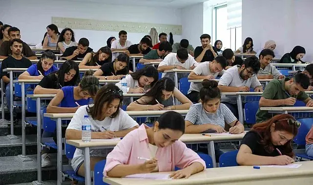 ALKÜ'de 2 yeni program öğrencileriyle buluşacak