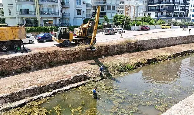 ASAT'tan Konyaaltı'nda kapsamlı kanal temizliği
