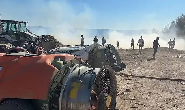 Çiftçiler traktörleriyle yangın bölgesine koştu