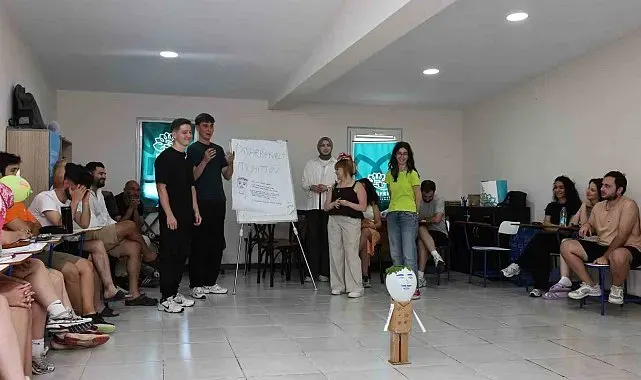 Gençler Fadıllı'da liderlik kampında buluştu