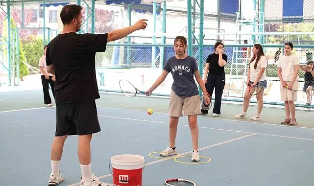 Merkezefendi Belediyesi Yaz Spor Okullarında yüzler gülüyor