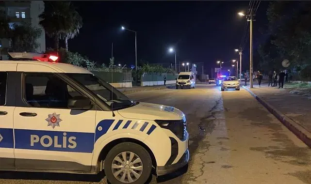 Düğün salonu önünde çıkan silahlı kavganın görüntüleri ortaya çıktı