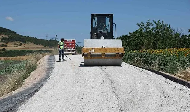 Büyükşehir Nilüfer'de yolları yeniliyor