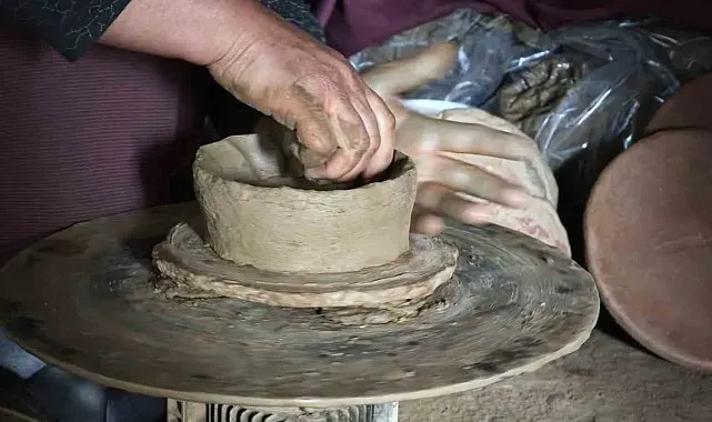 Bitlis'te asırlık çömlekçilik geleneğini kadınlar yaşatıyor
