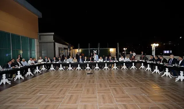 Başkan Büyükkılıç, iş dünyası temsilcileriyle bir araya geldi