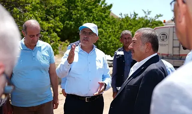 Başkan Er ve Bozkurt, Darende'de yol çalışmalarını inceledi