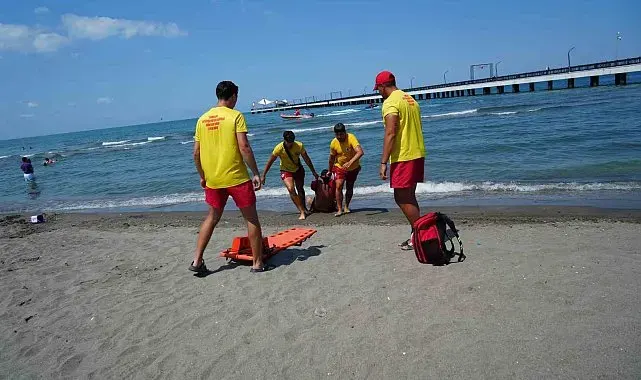 Cankurtaranlar hırçın Karadeniz'e hazır: Yaz sezonu tatbikatı