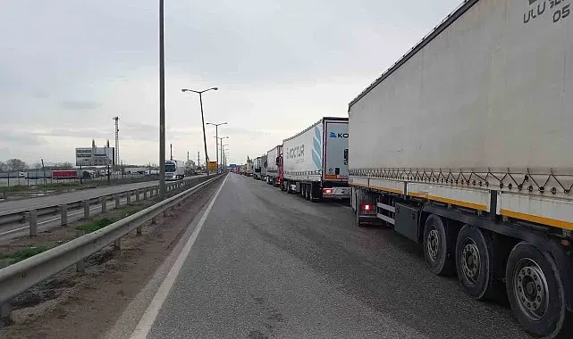 Bulgaristan'da aşırı sıcaklar nedeniyle ağır tonajlı araçlara geçici kısıtlama