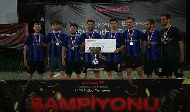 Yemeksepeti Express 25. Yıl Futbol Turnuvası'nın şampiyonu belli oldu