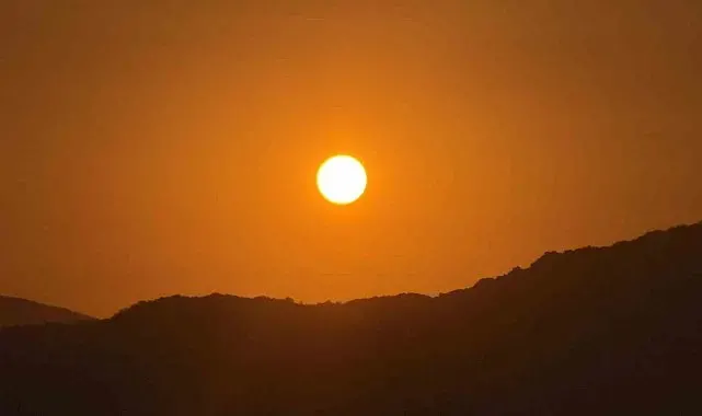 Karabük Yenice'de günbatımı sonrası hayran bırakan görüntü